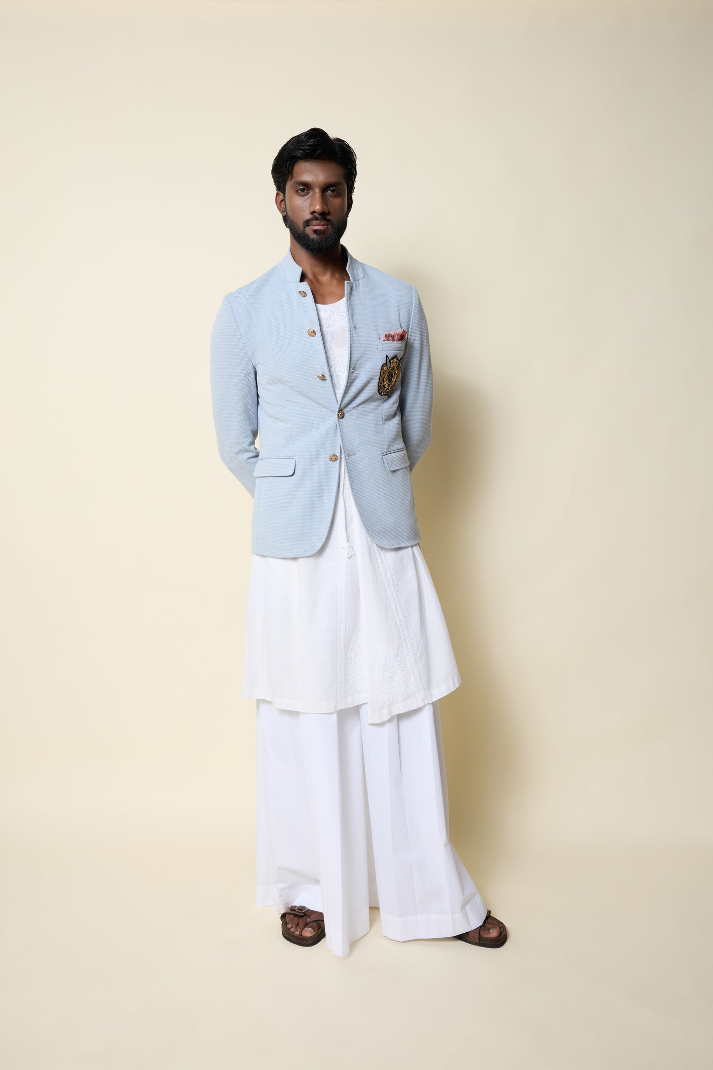 ARSALAN CHIKAN ANGRAKHA KURTA WHITE
