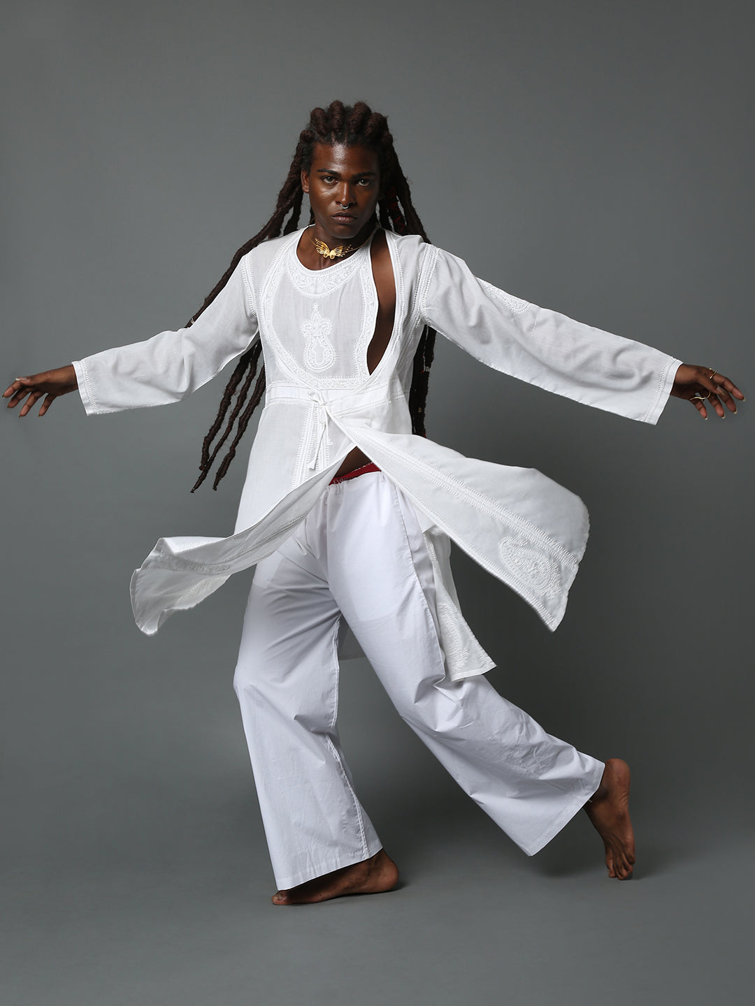 ARSALAN CHIKAN ANGRAKHA KURTA WHITE