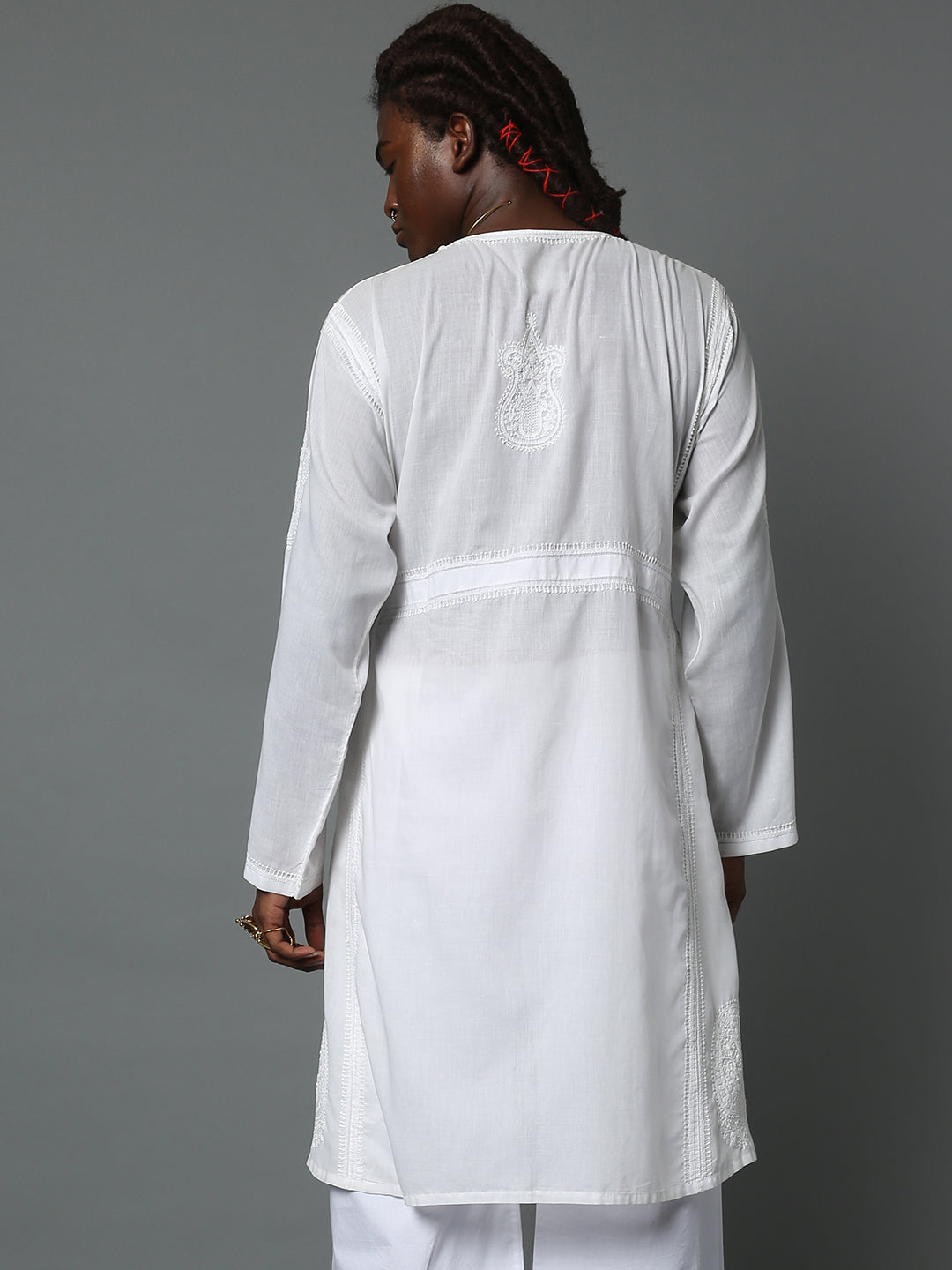 ARSALAN CHIKAN ANGRAKHA KURTA WHITE