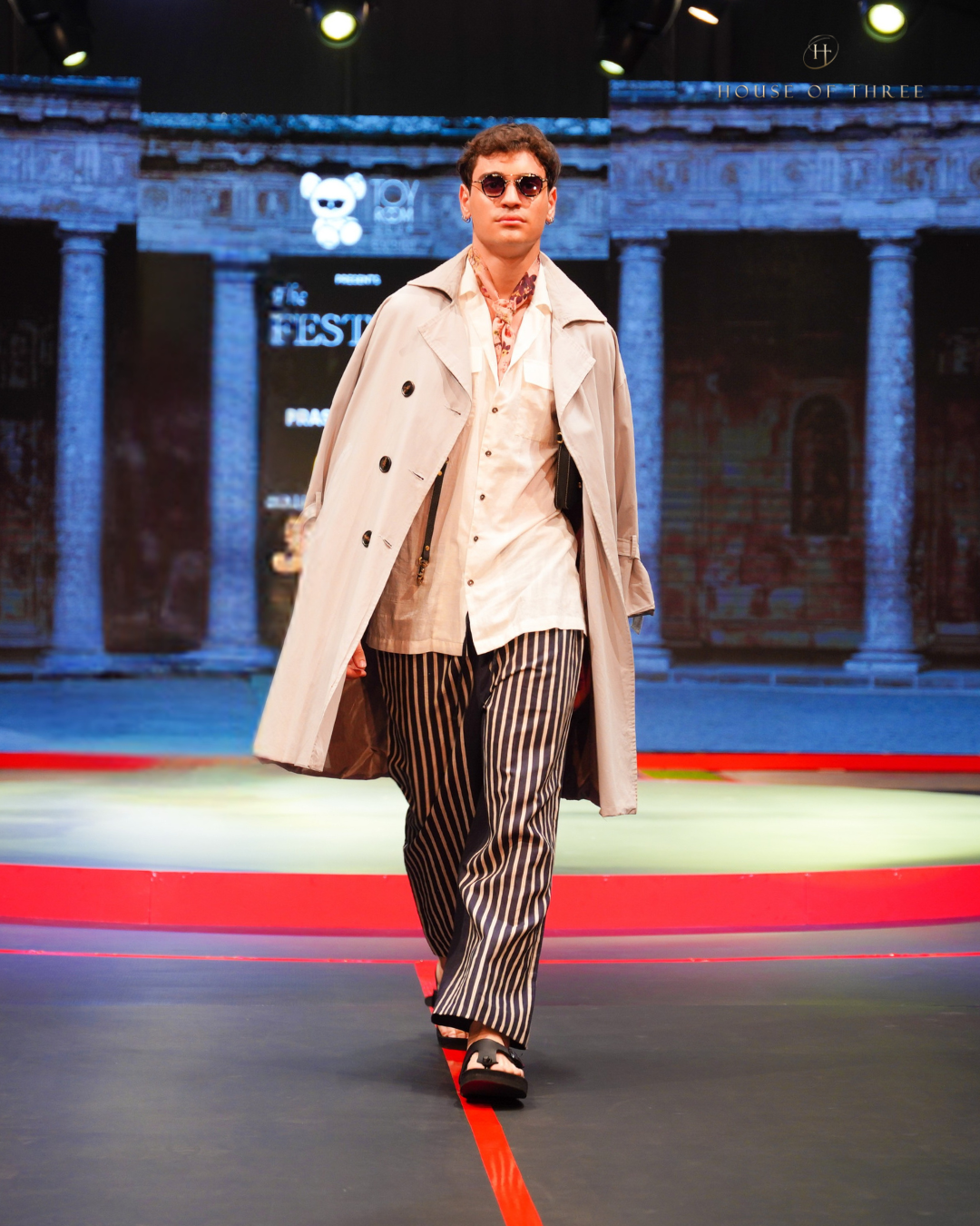 THE BAY OF BENGAL TRENCH