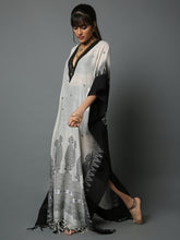 Load image into Gallery viewer, VAIDEHI KAFTAN
