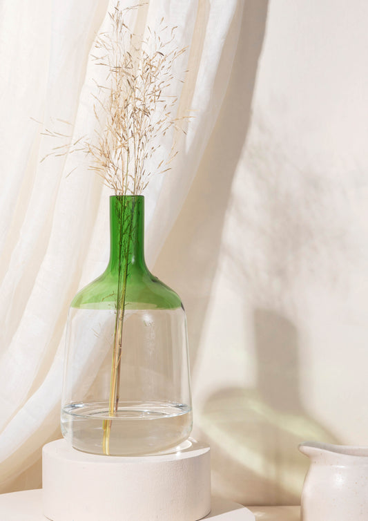 Iris vase – Medium - Green