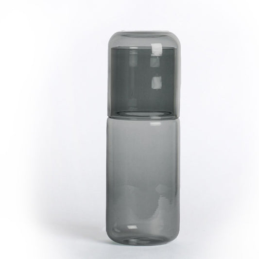 Juliette Carafe – GREY/GREY